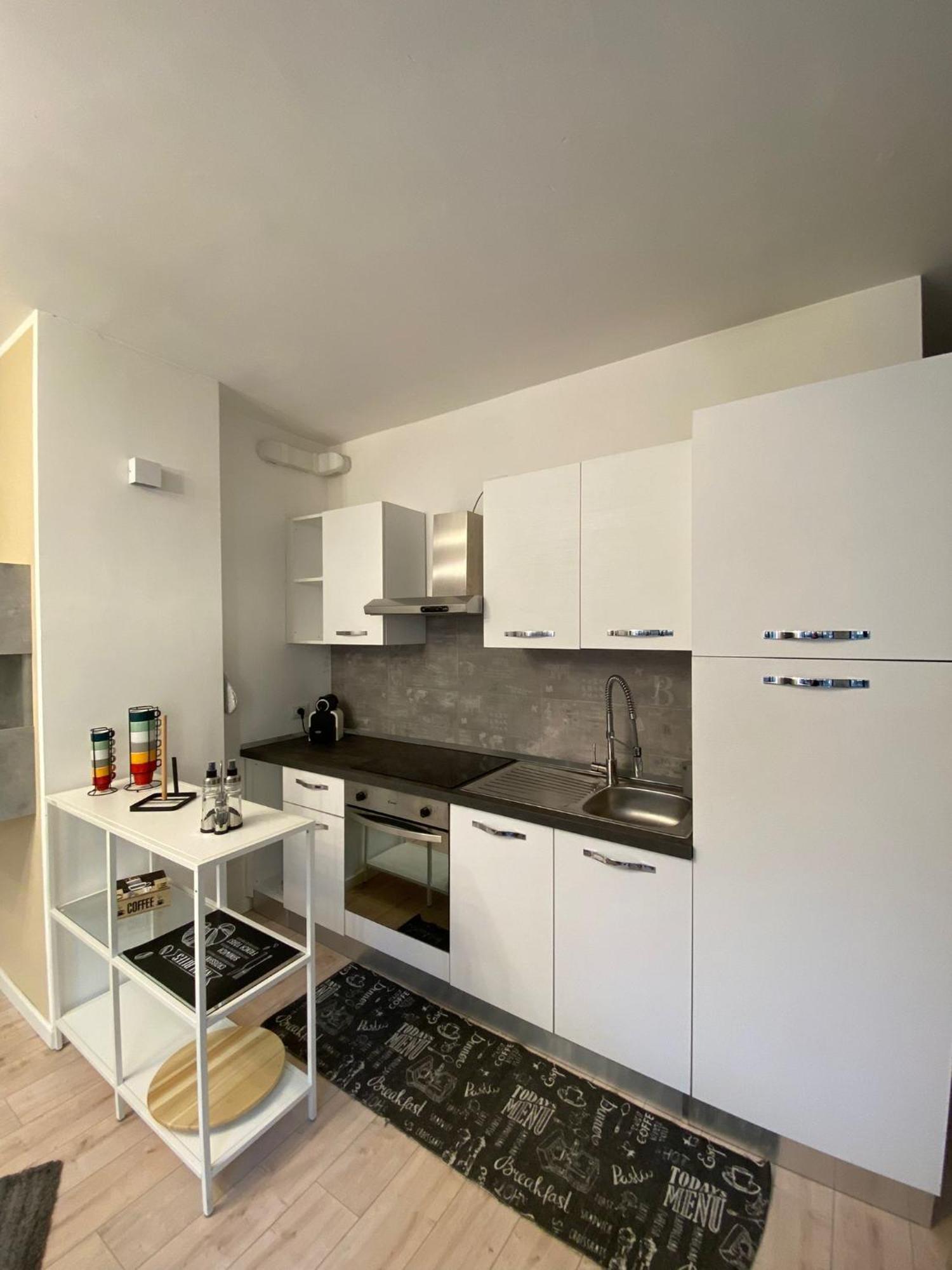 Elegante & Quarenghi Apartamento *